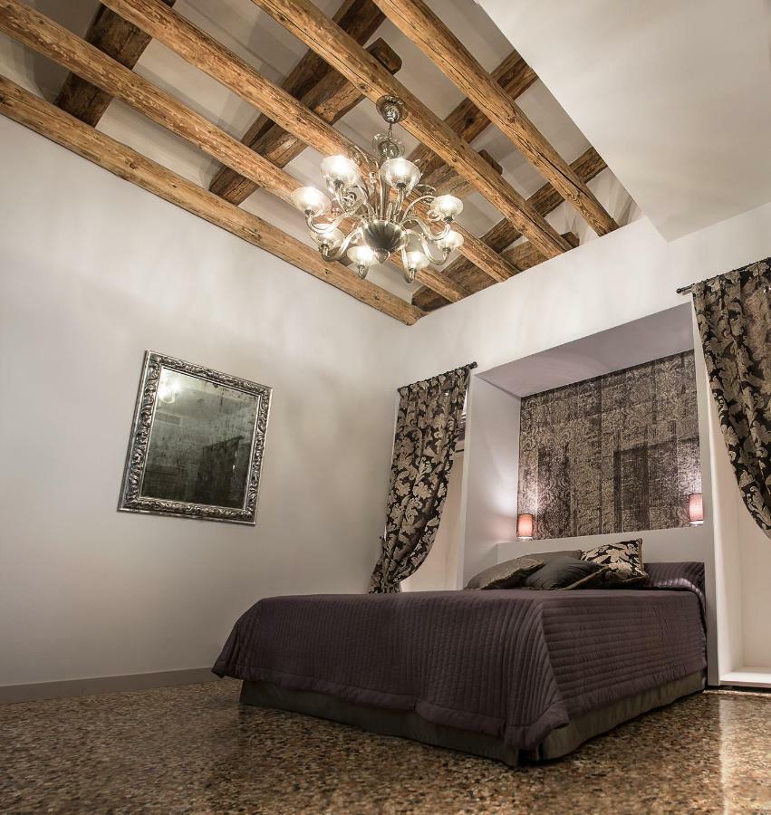 San Marco Luxury Apartments Muneghe Венеция Экстерьер фото